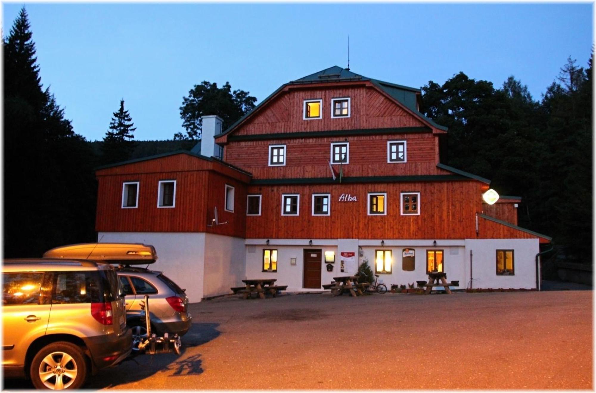 Hotel Alba Destne v Orlickych horach Eksteriør billede